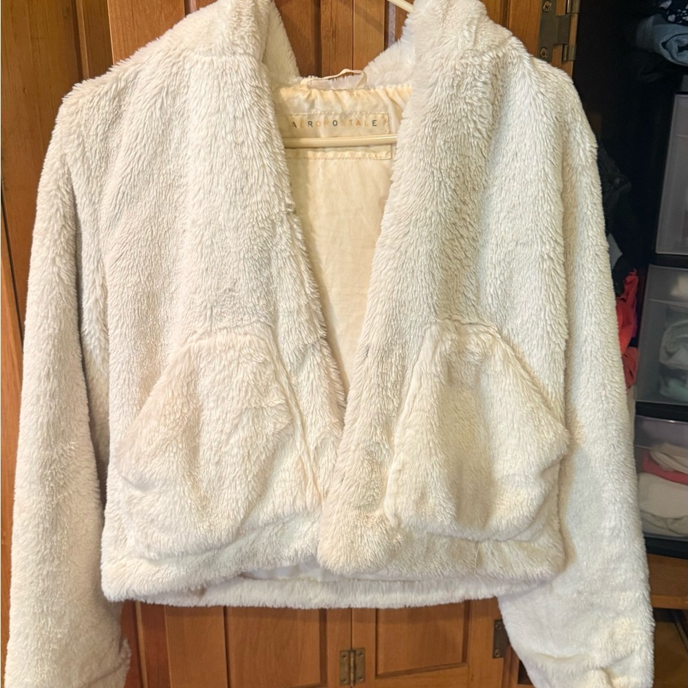 Aeropostale Cream Fleece Jacket